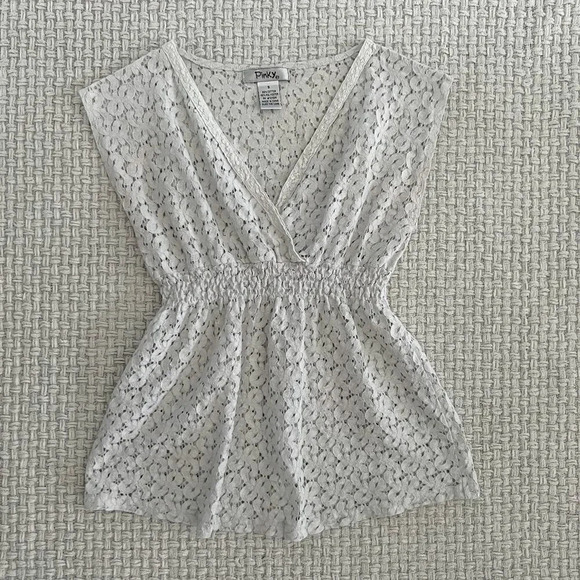 𝅺VINTAGE Sleeveless Top - Picture 3 of 4